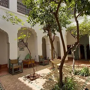 رياد Dar El Kharaz, مراكش